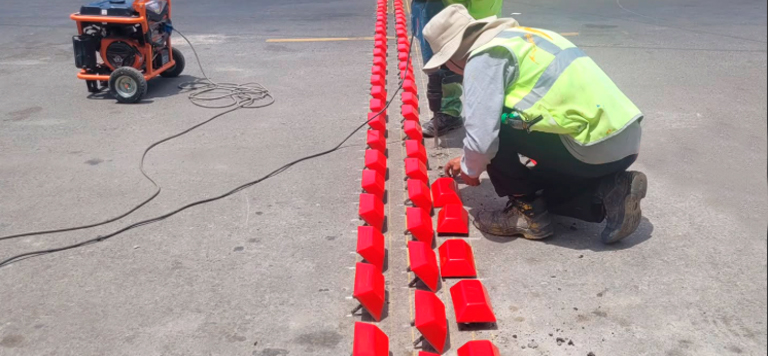 Tachones Reflectivos de Seguridad - imagen 3 | T-GEOFLEX Perú
